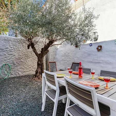 Quintal Da Oliveira - Center * Карвоейру